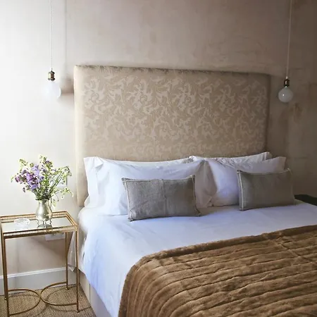 Eva Recommends Sentencia Appartement