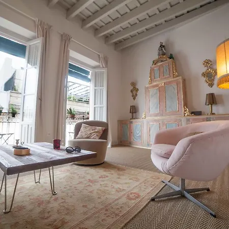 Eva Recommends Sentencia Appartement Sevilla